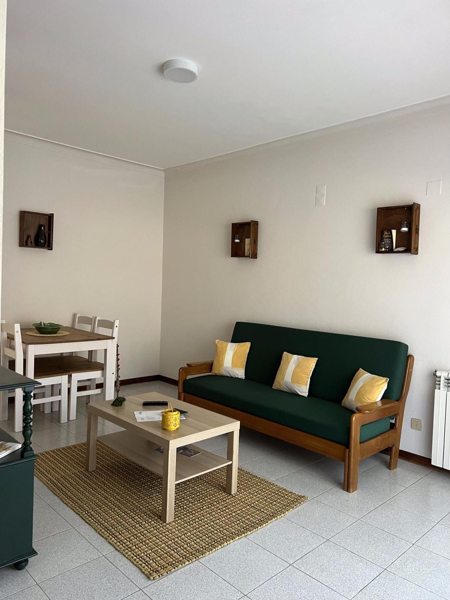 Ferienwohnung Encosta Do Sol Canas de Senhorim Exterior foto